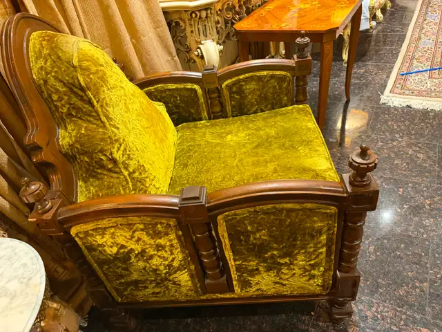 Great condition quality  sofa and armchair solid real wood in Couches & Futons in Markham / York Region - Image 6