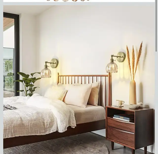 Vintage Wall Sconces with Amber Tulip Glass Lampshade in Indoor Lighting & Fans in City of Toronto - Image 4