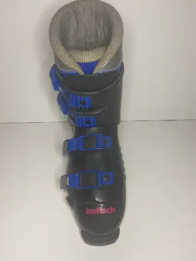 SKI EQUIPMENT PACKAGE (boots, ski, poles) *NEW*, View more