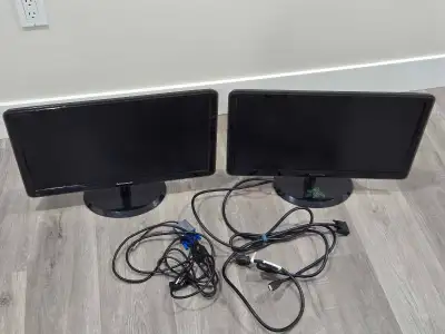 Lenovo 22" Monitors, View more