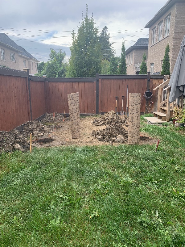 Post holes/holes of any kind/fences/decks/railings Fence, Deck