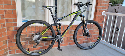 Brand new, never used Carbon Fiber Ghost AMR Lector 2978, View more