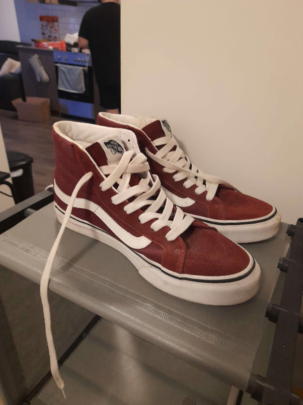 VANS Sk8-Hi Port Royale (Size 7.5 / 7 Women's Shoes) in Women's - Shoes in Kitchener / Waterloo