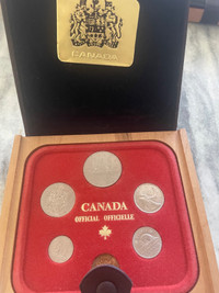 1978 and 1979 Coin collection in wooden box