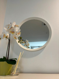 Wall White Round Mirror