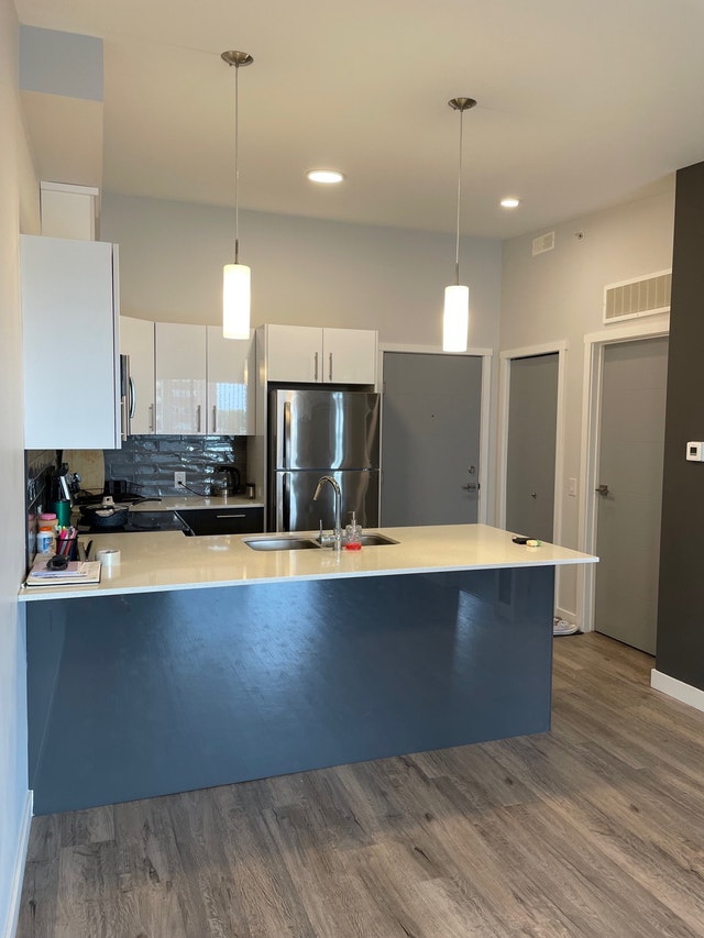 Sublet furnished one bedroom apartment on Pembina Hwy Short Term