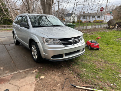 LOW KM! 2013 dodge journey 