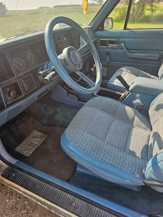 Jeep Cherokee523953082582312966