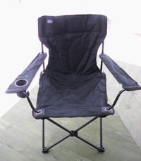 CHAISES DE CAMPING (2 POUR 5$)