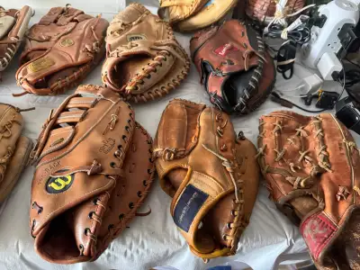 ADULT BASEBALL, FAST PITCH, SOFTBALL, SLOW PITCH GLOVES, LEFT, View more