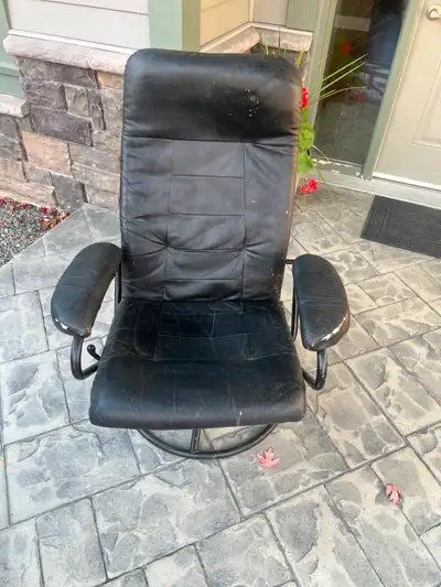 Black swivel/reclining chair, View more