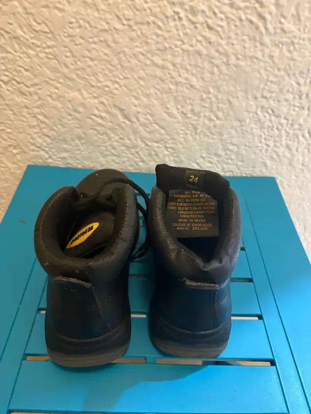 Women Safety Boots #7 in Men's Shoes in City of Montréal - Image 6