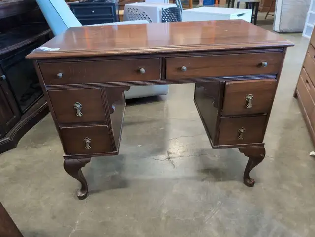 ANTIQUE VANITY DESK628637342027541218