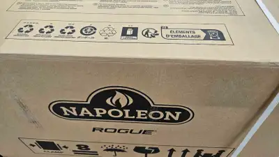 Napoleon Rogue PRO 525 4-Burner Propane Gas Grill in Bl, View more