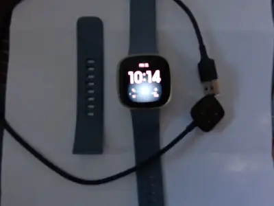 Fitbit Versa 3; Heart monitor not working, Best offer, View more