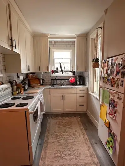 2 Bedroom Apartment for Rent at 166 Geneva, View more