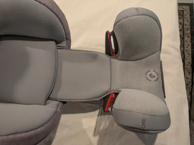 Booster Seats - For older child in Strollers, Carriers & Car Seats in Ottawa - Image 7