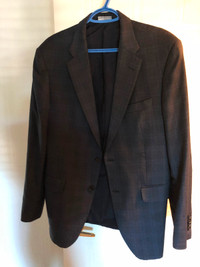 Men’s suit jacket (size 40 R)