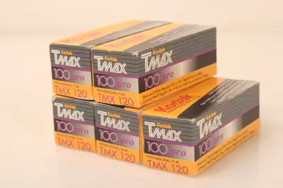 Kodak TMAX 100 ISO Pro 120 B & W 5 rolls (Expired 5/2002), View more