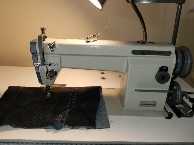 Industrial Mitsubishi Sewing Machine LS2-1180 Straight Stitch in Hobbies & Crafts in Belleville