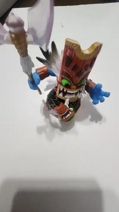 Experience the excitement of Skylanders with this Double Trouble character from the Spyro's Adventur...