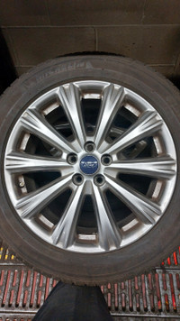 Ford Escape aluminum Rims and All Season tires