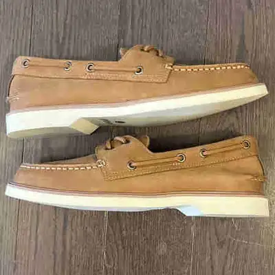 NEW Sperry 2-eye Nubuck Tan mens 8.5 Boat Shoes, View more