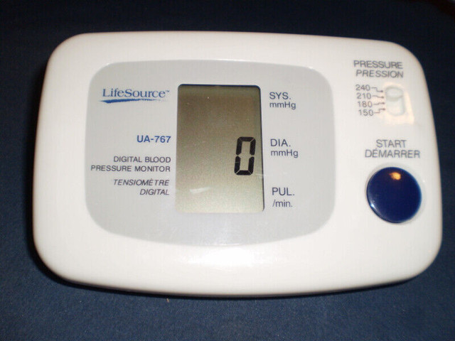Blood Pressure Monitor - Omron Sunbeam Life Source Urion in Health & Special Needs in City of Toronto - Image 3