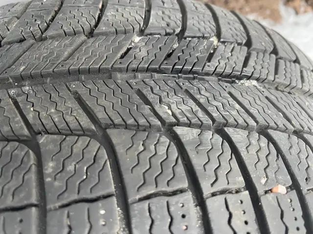 225/50/17 winter rims tires 5x120 in Tires & Rims in St. Catharines - Image 7