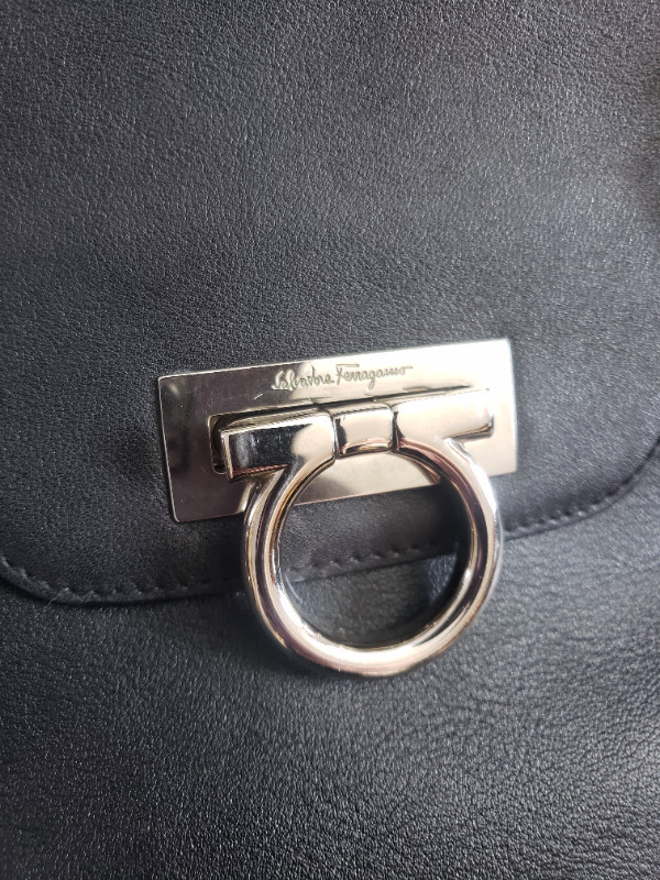 Salvatore Ferragamo leather top handle bag *Authentic * in Women's - Bags & Wallets in Fort McMurray - Image 2