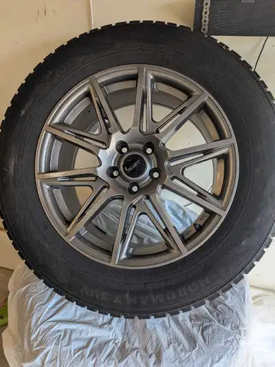 Excellent condition Nokian winter tires, three seasons old. Tire Size: 245/60 R18 Rims: Mounted on 1...
