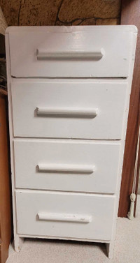 Small White Dresser
