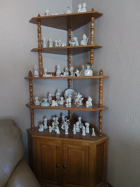Colonial Style Corner Shelving Unit and Cabinet