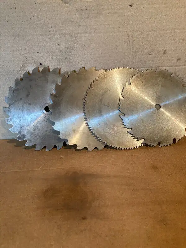 Table saw567892863615641607