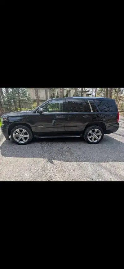 Great shape runs good needs to have the breaks replaced and needs the 4x4 serviced but runs well loo...