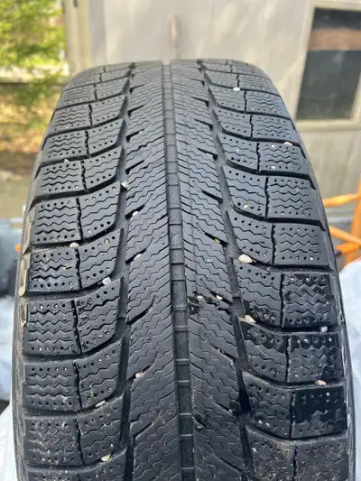Snow tires Mazda CX5 225/65 R17 on Rims Might be good for a year or two, come with rims, no longer n...