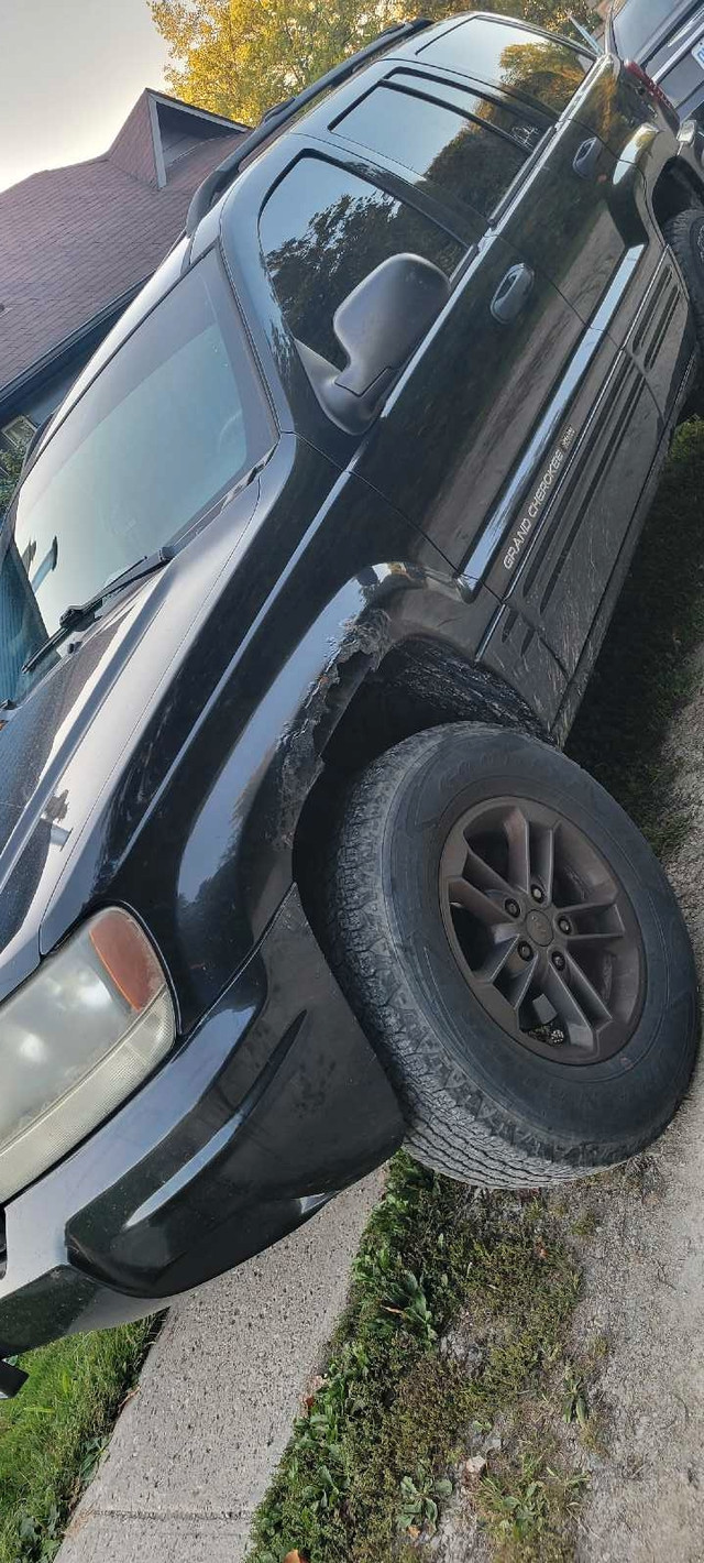 04 grand cherokee in Cars & Trucks in Windsor Region - Image 2