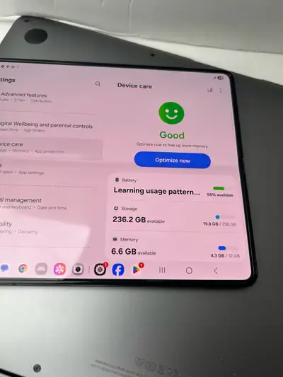 (CAN DELIVER) Samsung Galaxy Z Fold5 256GB Unlocked, View more