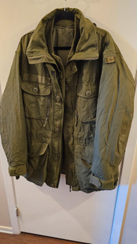 candian military cold weather jacket with linner xl 7640