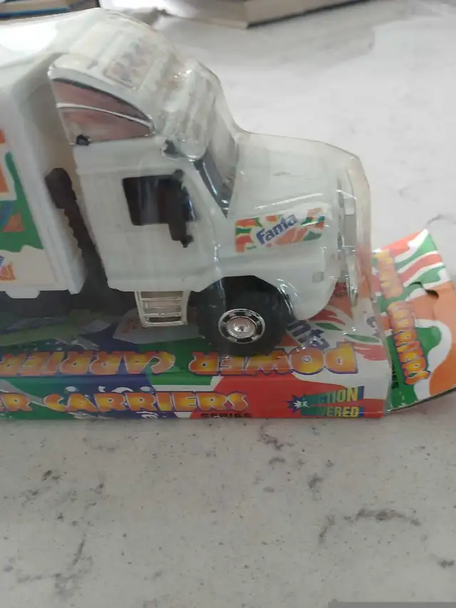 Fanta delivery truck in Arts & Collectibles in Stratford - Image 5