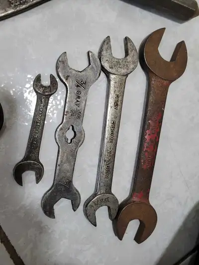 ANTIQUE GRAY WRENCH. VINTAGE GRAY WRENCH., View more