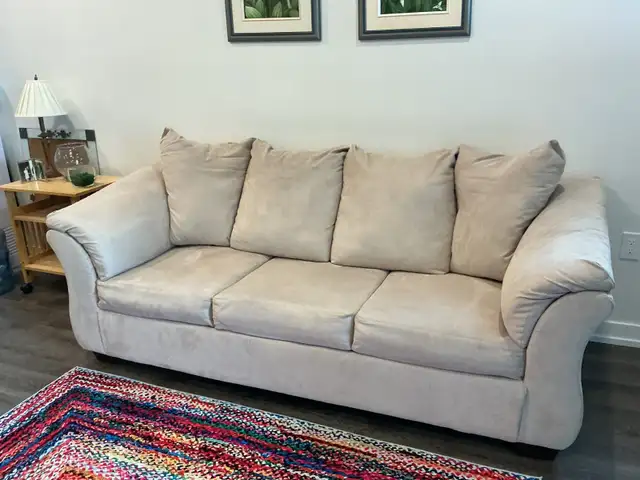 Sofa bed in Couches & Futons in Muskoka - Image 2