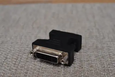 Adapter DVI-I Female to HD15 VGA Male, View more