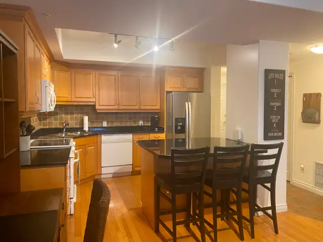2 Beds 2 Baths Apartment in Long Term Rentals in Edmonton - Image 2