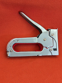Sturdy metal stapler for 4-8mm staples