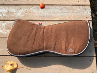 Olgilvy Half Pad and Other Tack