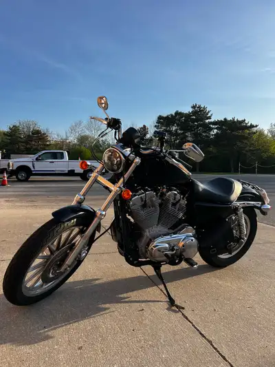 Selling my low mileage (6400km) 2007 Harley Davidson Sportster 883 also known as (Iron 883). Iconic...