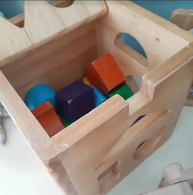 Vintage wooden educational toys - shapes, math, time in Toys & Games in Markham / York Region - Image 6