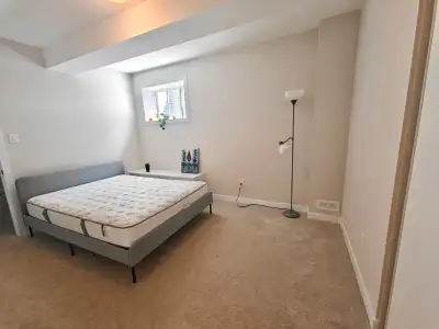 Private room w priv bath (quiet house)