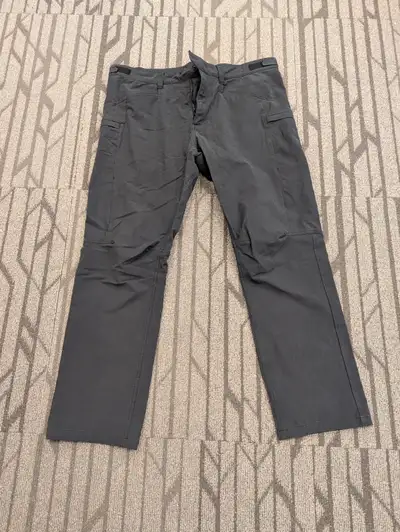 Black Ten Thousand Tactical Utility Pants. Size just not quite right for me. Pickup downtown, price...